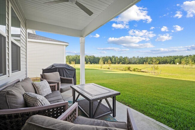 Building Photo - 567 Dreher Dr