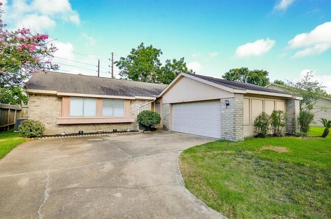 Primary Photo - 1246 Summer Park Ln
