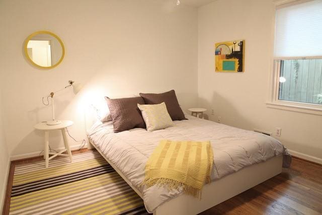 Building Photo - 1932 Lebanon Dr NE