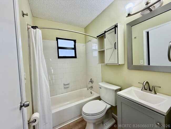 Building Photo - 1691 W 26th St