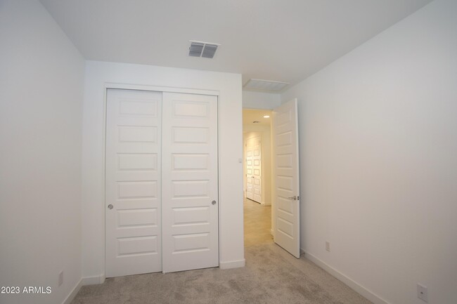 Building Photo - 9447 W Turney Ave
