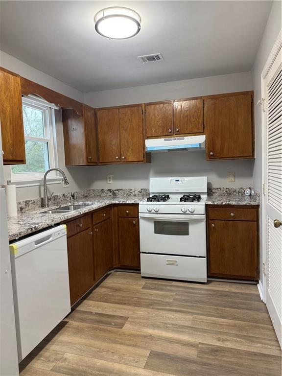 Building Photo - 1559 Cedar Bluff Trail