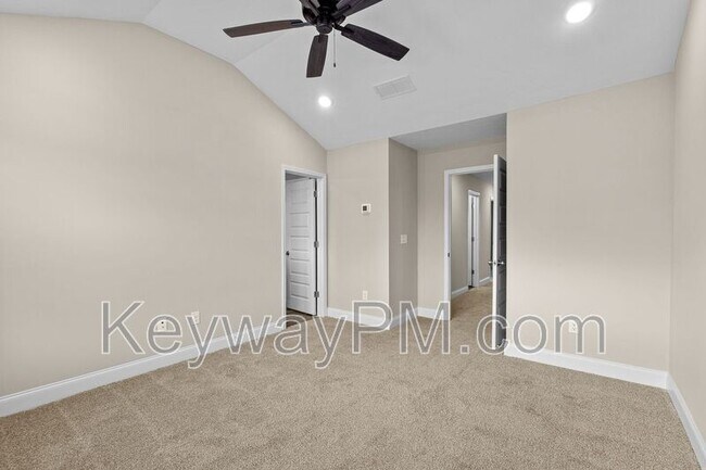 Building Photo - 2076 Denmark Ave SE