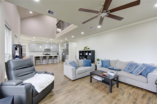 Building Photo - 14514 Sanour Dr