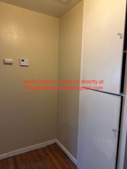 Hallway storage and A/C control - 28 Oregon St