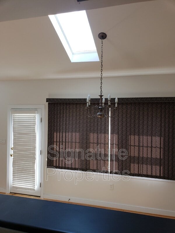 Building Photo - 9704 Bartley Pond Dr