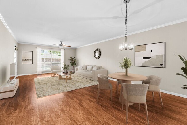 Building Photo - 10438 Jefferson Hwy