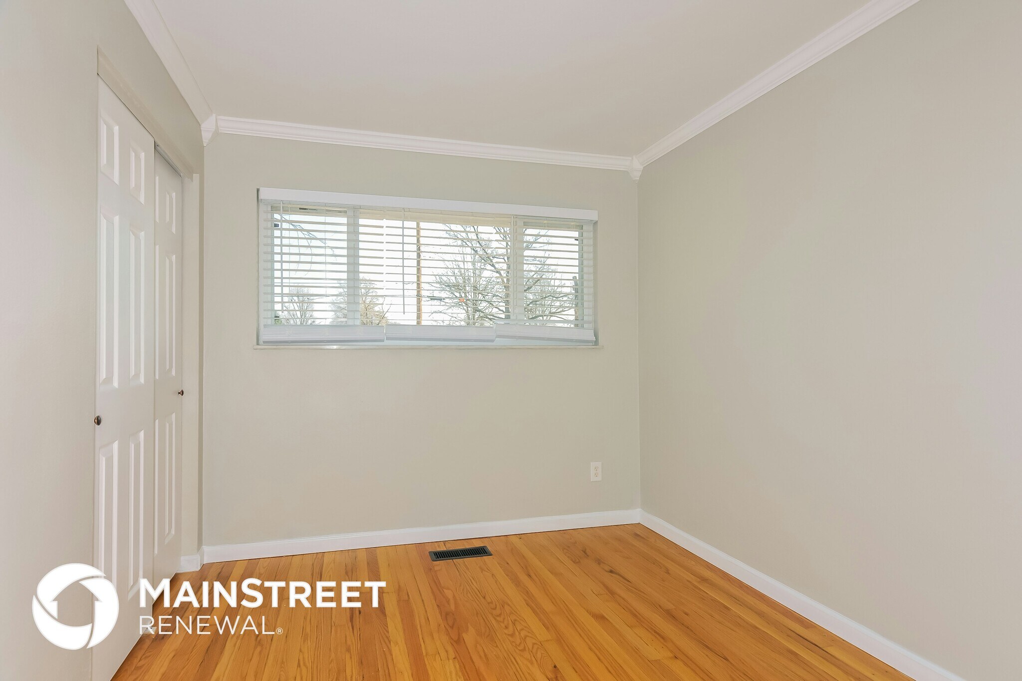 Building Photo - 535 Ryan Dr