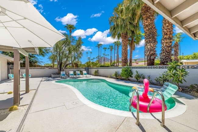 Building Photo - 74350 Covered Wagon Trail