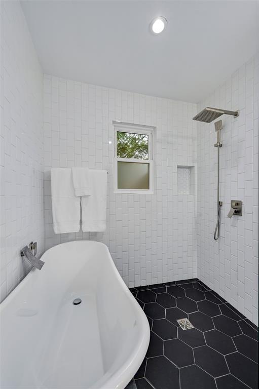 Building Photo - 403 Krebs Ln