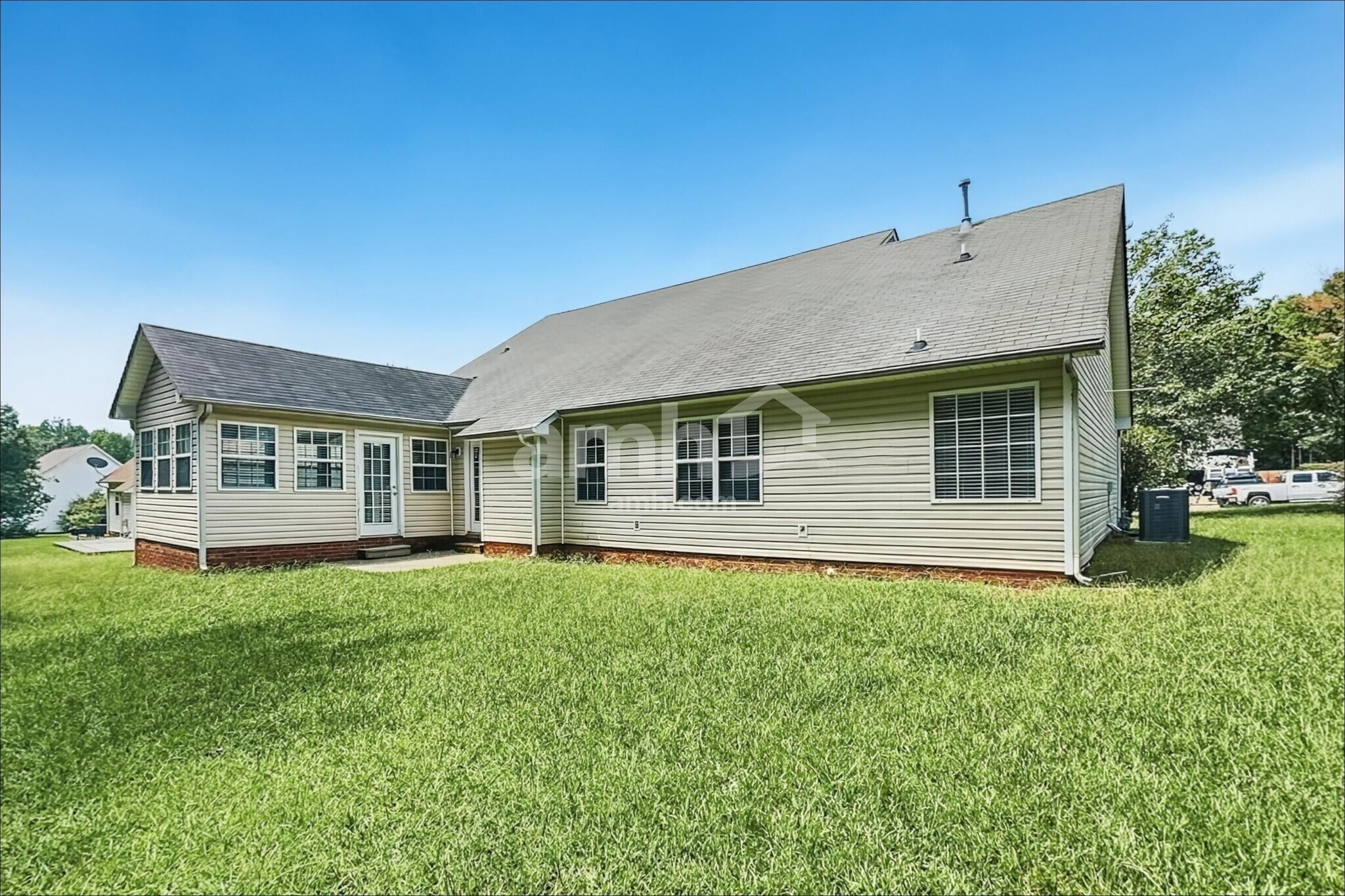 Building Photo - 2922 Cripple Creek Ct