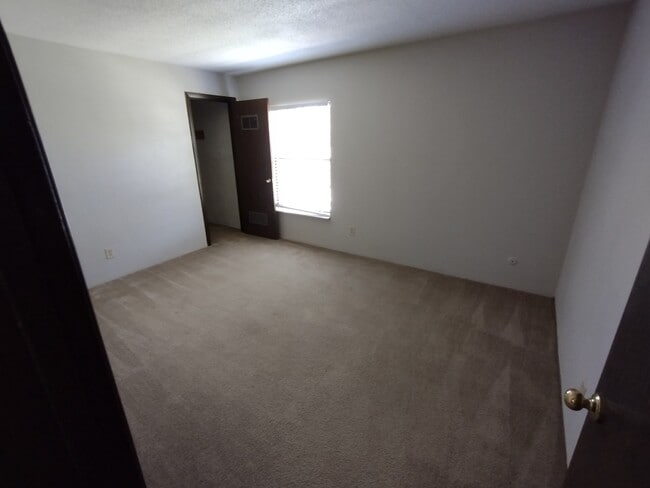 Building Photo - 137 North 45th St Apt 10