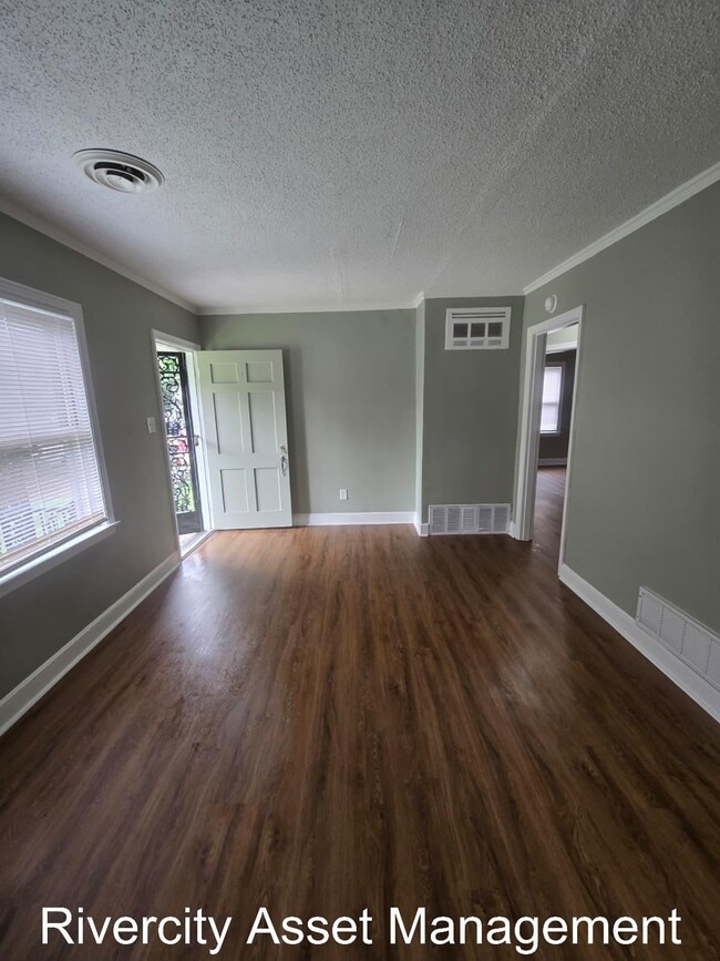 Building Photo - 3964 Victor Dr