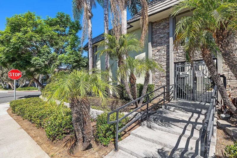 Primary Photo - 6602 Beadnell Way