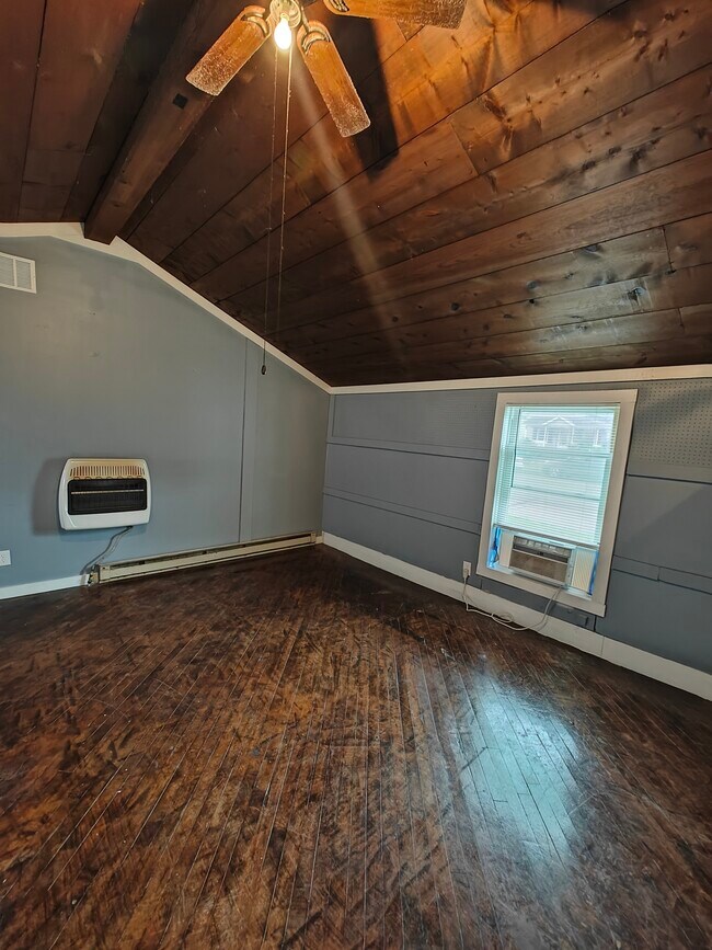 Building Photo - 116 Montgomery St