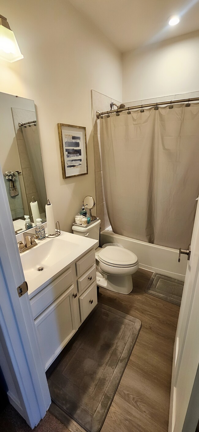 Building Photo - 3057 Strasbaugh Dr