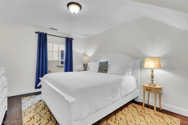 Building Photo - 1236 Mariana Ct