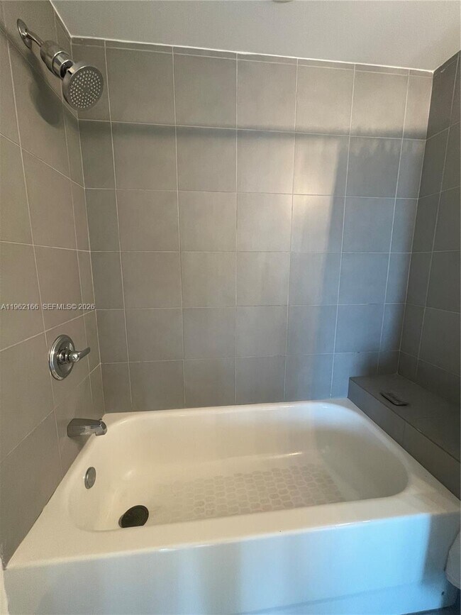 Building Photo - 92 SW 3rd St