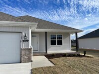 Building Photo - 692 N Jozlynn Ave