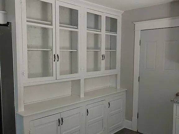 Building Photo - 3202 Caledonia St