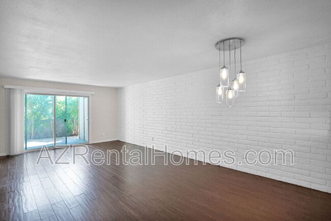 Building Photo - 4354 N 82nd St