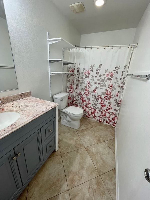 Building Photo - 45118 Parkview Ln