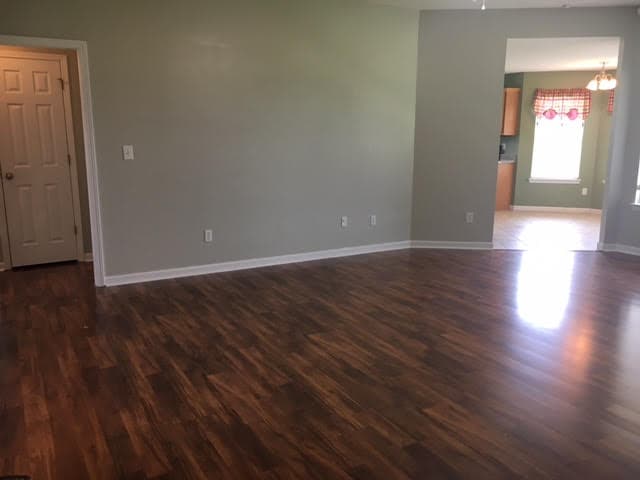 Building Photo - 601 Hidden Creek Cir