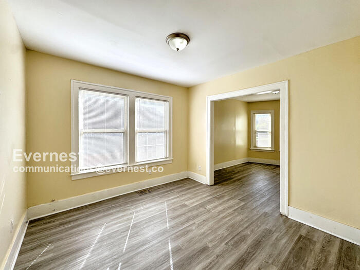 Building Photo - 5054 Linsdale St