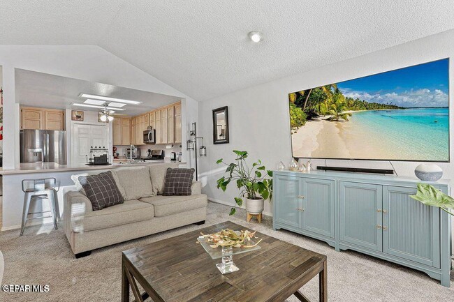 Building Photo - 766 Espada Dr