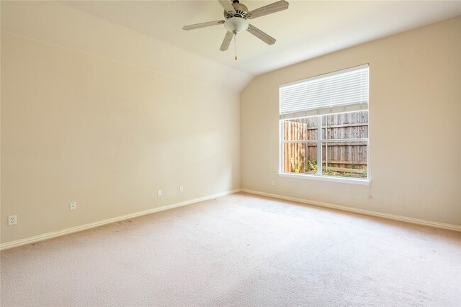Building Photo - 2824 Gooseberry Dr
