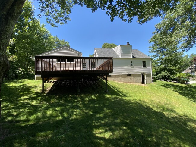 Building Photo - 94 Glenstone Dr
