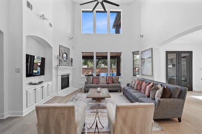 Building Photo - 19214 Noah Arbor Ln