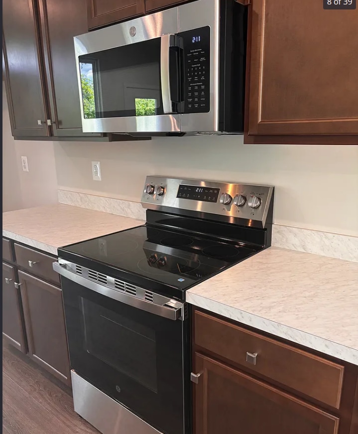 Building Photo - 1815 Bergerac Ct