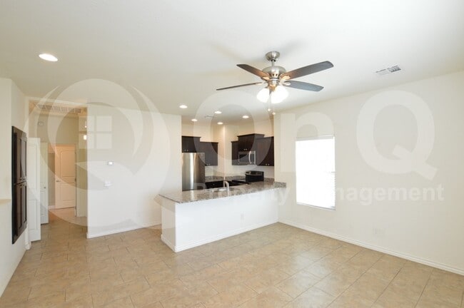 Building Photo - 854 S San Marcos Dr