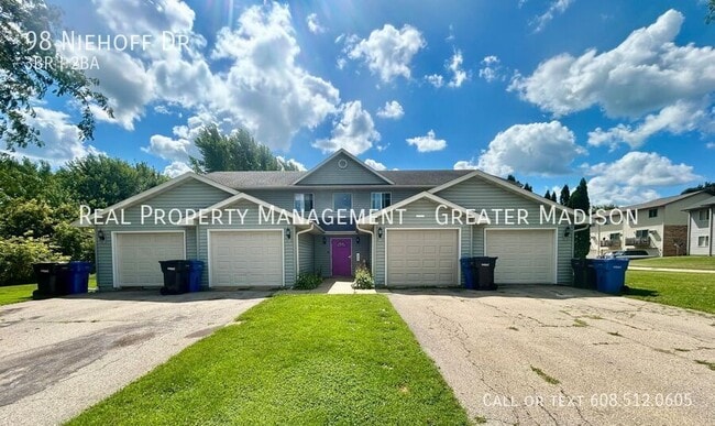 Primary Photo - 98 Niehoff Dr
