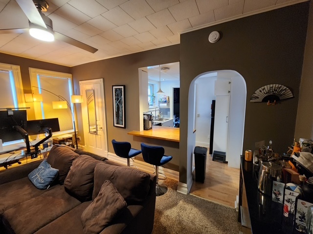 Living room - 327 E Market St
