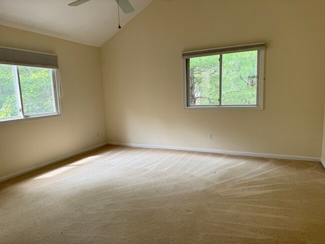 Building Photo - 37 Arrowhead Cir