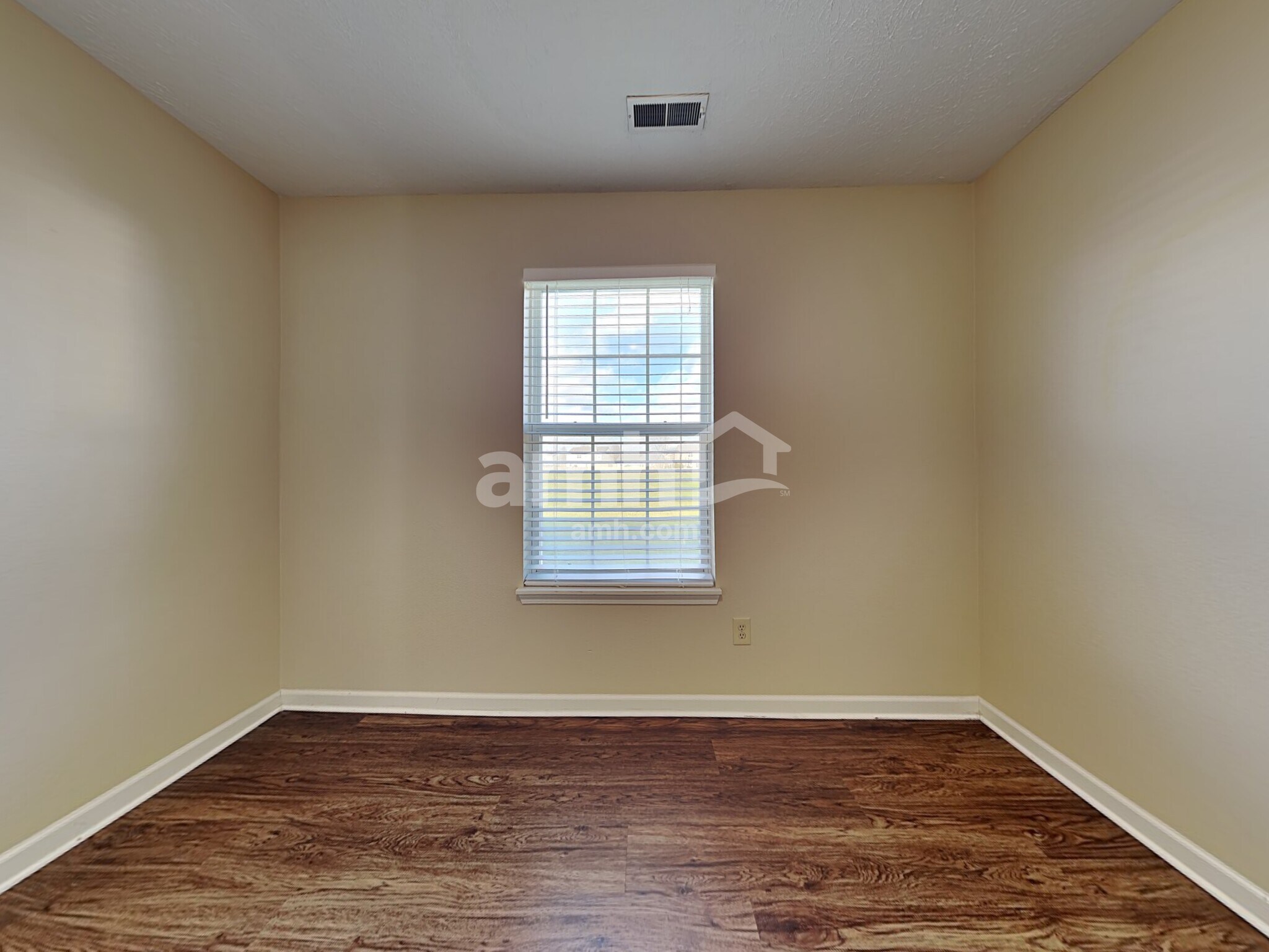 Building Photo - 16938 Maraschino Dr