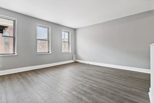 Building Photo - 22 Bedford Square