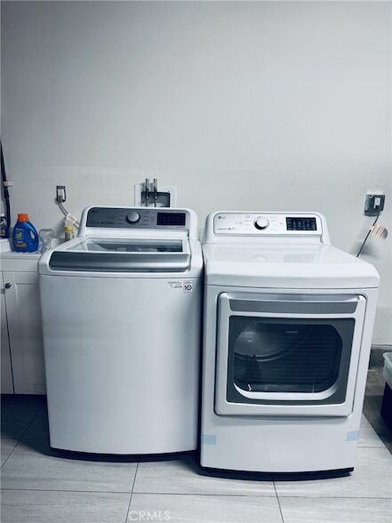 Building Photo - 14762 Foxcroft Rd