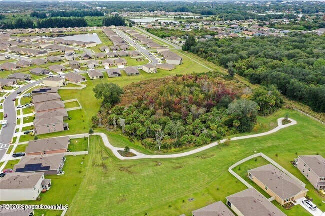 Building Photo - 926 Trinity St