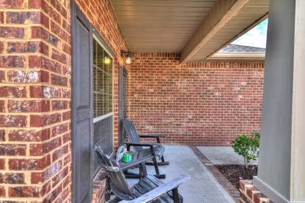 Building Photo - 4028 Brook Stone Dr