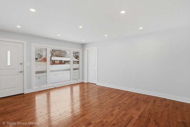 Building Photo - 505 Geronimo St