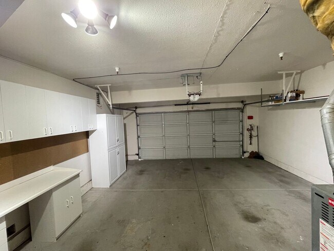 Building Photo - 1803 Carneros Cir