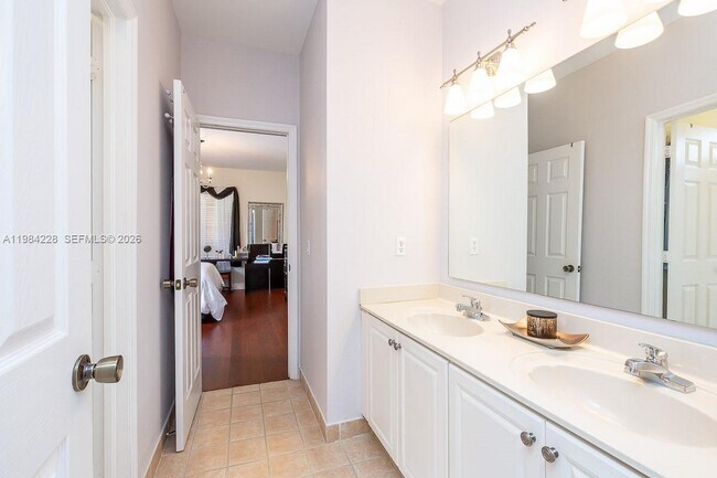 Building Photo - 15226 SW 29th Terrace