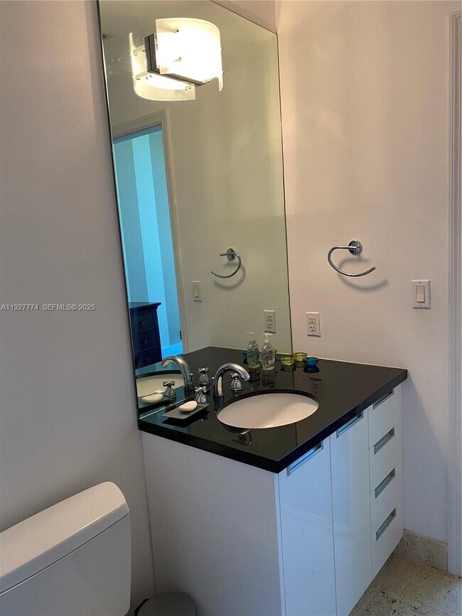 Building Photo - 7901 Hispanola Ave