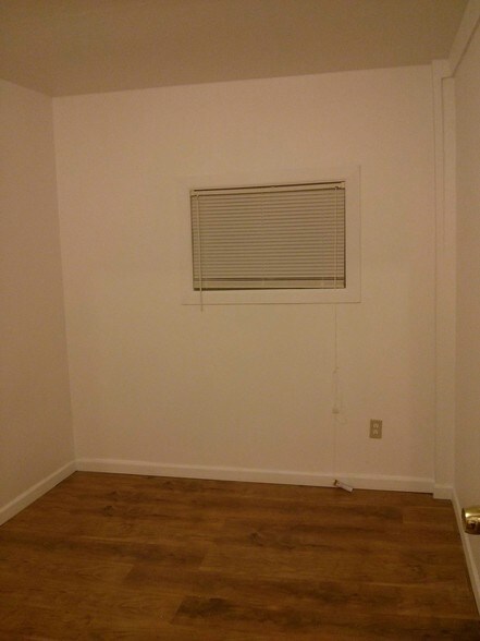 Second Bedroom - 1131 E Kane Pl