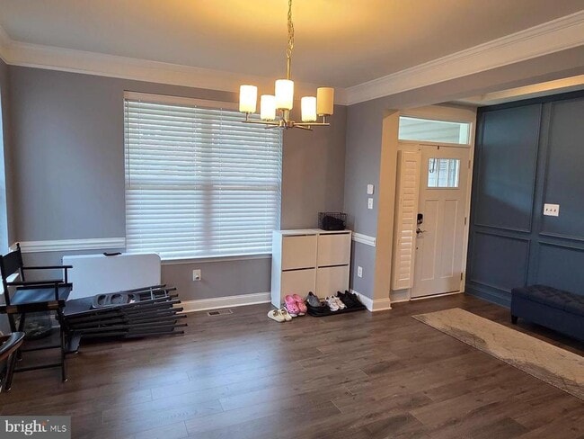 Building Photo - 4533 Shakespeare Cir
