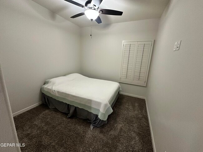 Building Photo - 10729 Deion Sanders Dr