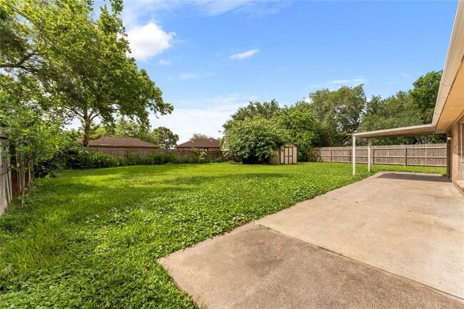 Building Photo - 8518 Barrybrook Ln